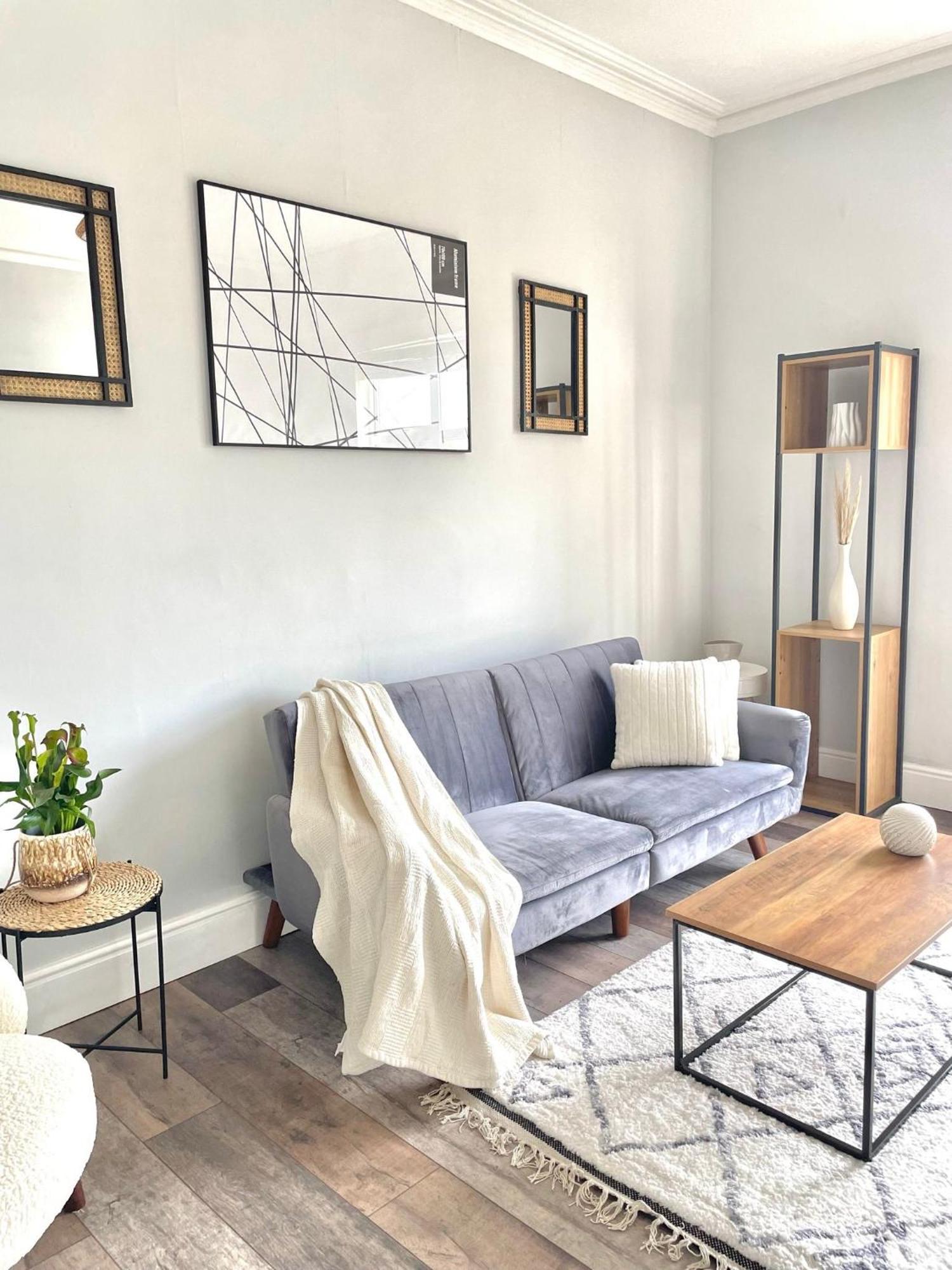 Vibrant 2 Bedroom Flat, Free Parking Apartment Birmingham